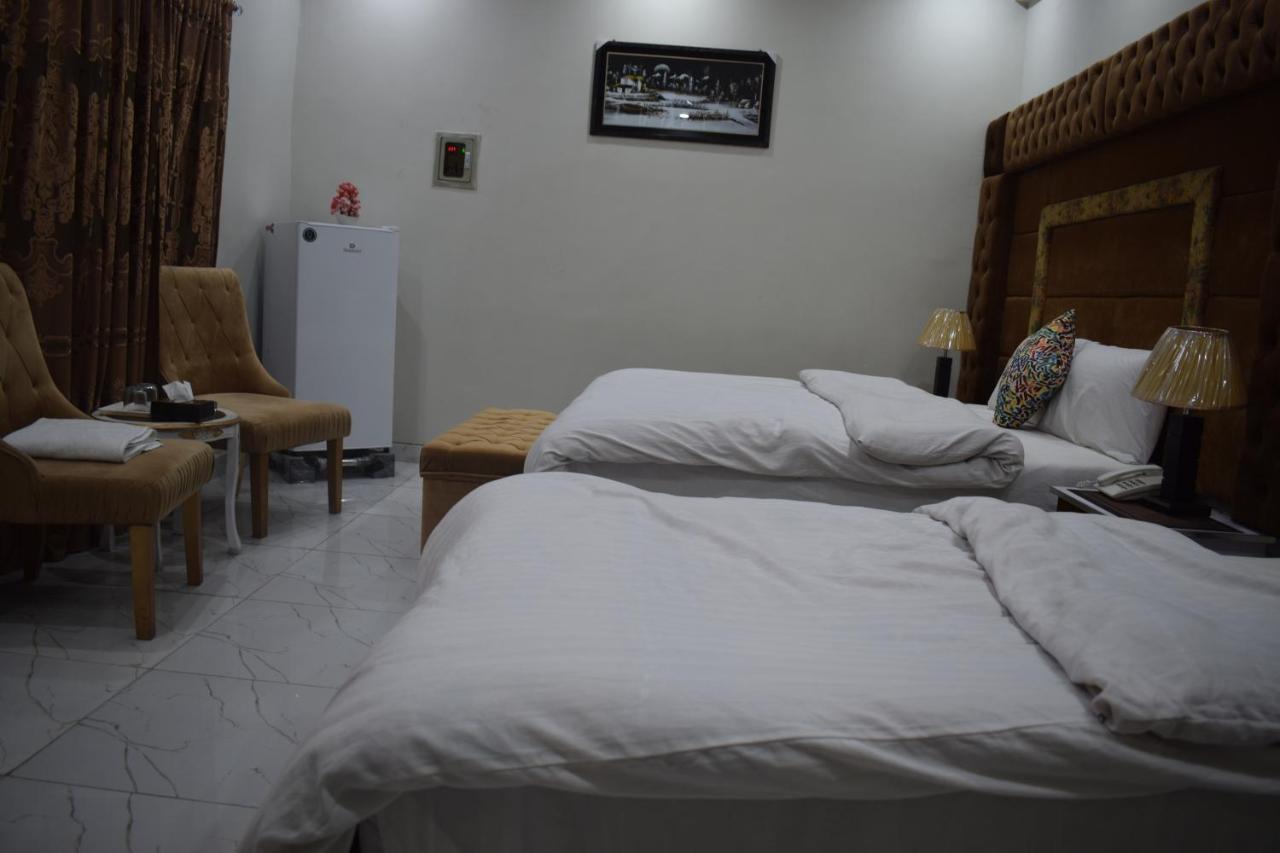 לאהור Relax Inn מראה חיצוני תמונה
